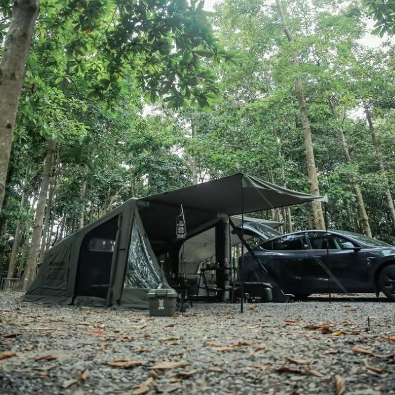 Inflatable tabernaculo castra velit militum style